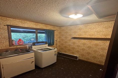 Photo of property in 118 Pupuke Road, Hillcrest, Auckland, 0627