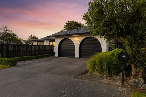 Photo of property in 69 Regency Crescent, Redwood, Christchurch, 8051