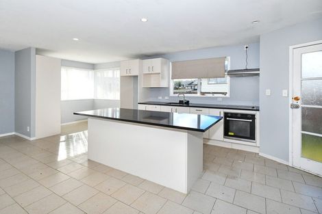 Photo of property in 120 Hillcrest Road, Papatoetoe, Auckland, 2025