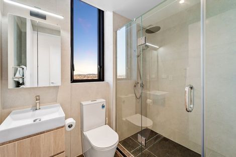 Photo of property in 1 Buscomb Avenue, Henderson, Auckland, 0610