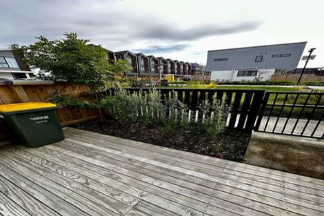 Photo of property in 34 Waipuhinui Way, Wiri, Auckland, 2104