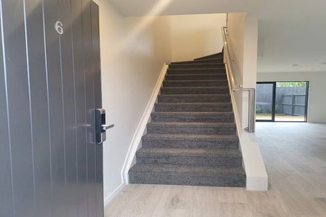 Photo of property in 6/13 Grove Lane, Pakuranga, Auckland, 2010