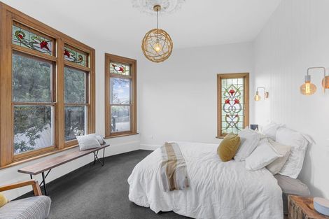 Photo of property in 34 Hackthorne Road, Cashmere, Christchurch, 8022