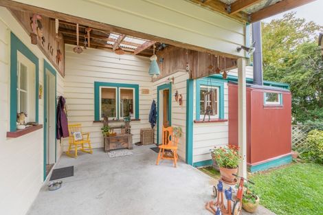 Photo of property in 3 Saint Marys Road, Waipukurau, 4200