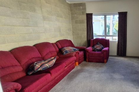 Photo of property in 3c Papawai Terrace, Mount Cook, Wellington, 6021