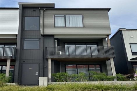 Photo of property in 83a Hobsonville Point Road, Hobsonville, Auckland, 0616