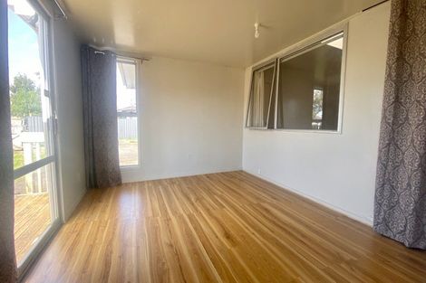 Photo of property in 5 Adel Place, Weymouth, Auckland, 2103