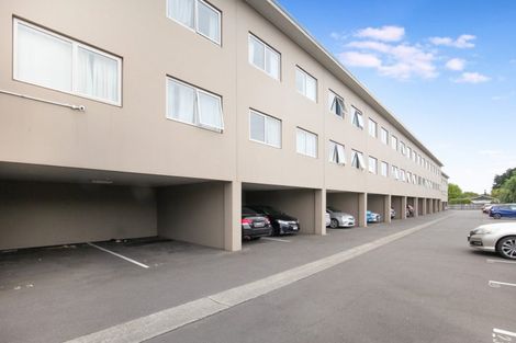 Photo of property in 4/30 Mathesons Road, Phillipstown, Christchurch, 8011