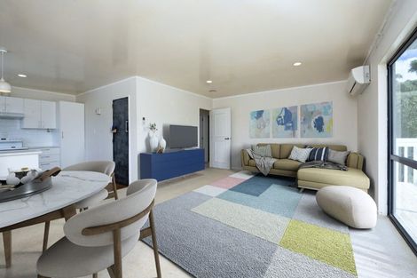 Photo of property in 1/16 Maywood Crescent, Glen Eden, Auckland, 0602