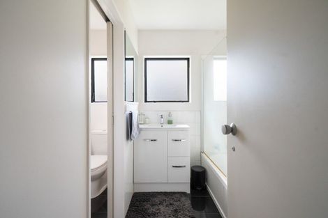 Photo of property in 38 Dahlstrom Grove, Kelvin Grove, Palmerston North, 4414