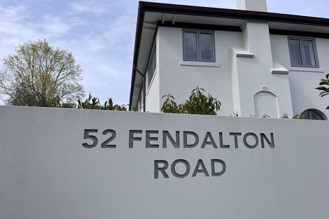 Photo of property in 5/52 Fendalton Road, Fendalton, Christchurch, 8014