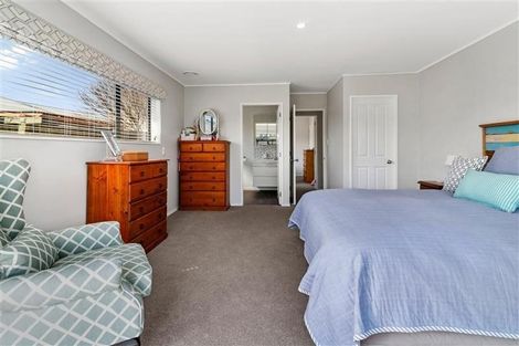 Photo of property in 22c Dickens Street, Owhata, Rotorua, 3010