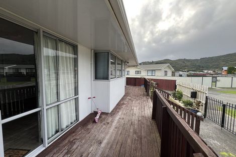 Photo of property in 3 Kilkenny Grove, Wainuiomata, Lower Hutt, 5014