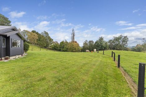 Photo of property in 16 Kaitawa Road, Pahiatua, 4981