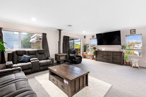 Photo of property in 63a Omapere Street, Whitby, Porirua, 5024