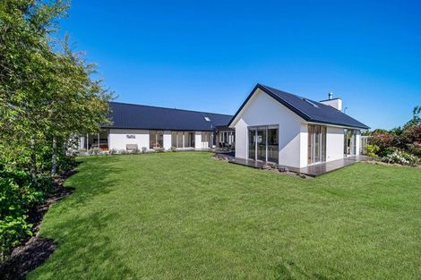 Photo of property in 19 Rossington Drive, West Melton, 7618