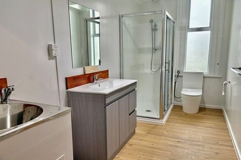 Photo of property in 19 Royal Crescent, Saint Kilda, Dunedin, 9012