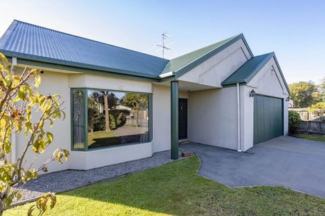 Photo of property in 4 Gibbs Drive, Woodend, 7610