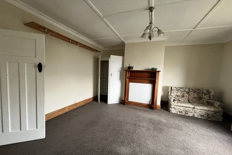 Photo of property in 75 Todman Street, Brooklyn, Wellington, 6021