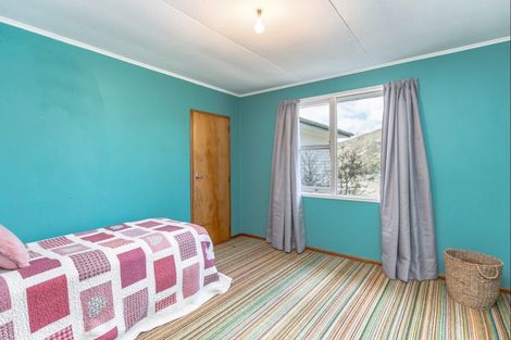 Photo of property in 1543a Annedale Road, Tinui, 5894