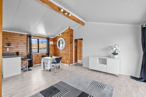 Photo of property in 2 Valley View Lane, Hakaru, 0975