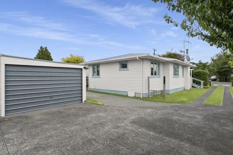 Photo of property in 49 Queen Road, Bellevue, Tauranga, 3110