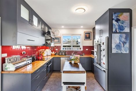 Photo of property in 169 Romilly Street, Westport, 7825