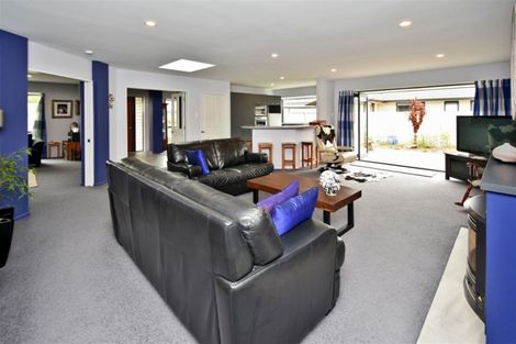 Photo of property in 14 Delta Way, Woolston, Christchurch, 8023