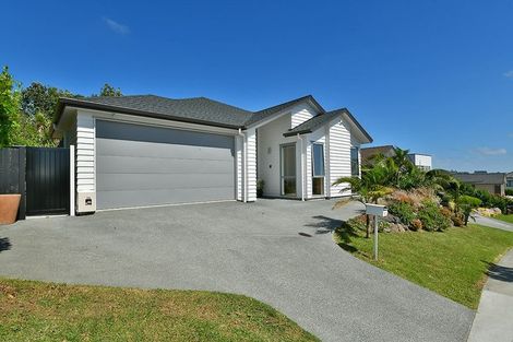 Photo of property in 55 Harvest Avenue, Orewa, 0931