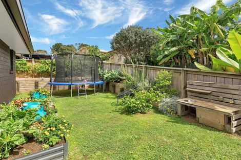 Photo of property in 10 Rotokauri Rise, Te Kamo, Whangarei, 0112