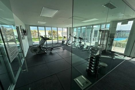 Photo of property in Sentinel Apartments, 702/3 Northcroft Street, Takapuna, Auckland, 0622