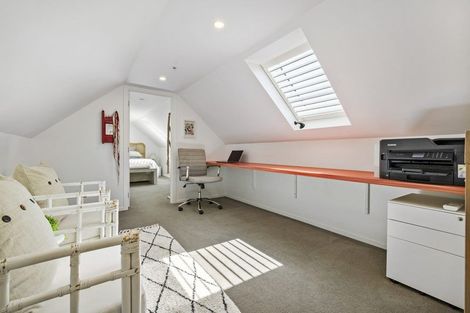 Photo of property in 49rb Oceana Drive, Welcome Bay, Tauranga, 3175