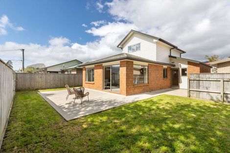 Photo of property in 2 Yeats Grove, Trentham, Upper Hutt, 5018
