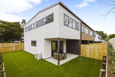 Photo of property in 10/63 Hillcrest Avenue, Hillcrest, Auckland, 0627