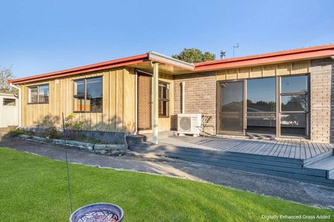 Photo of property in 20 Whakapaki Street, Urenui, 4375