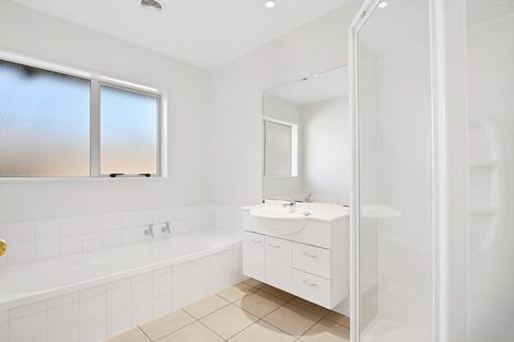 Photo of property in 163 Regent's Park Drive, Casebrook, Christchurch, 8051