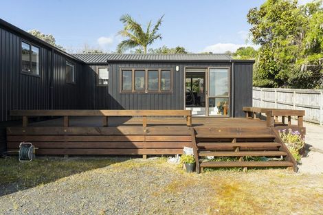Photo of property in 32a Kiteone Road, Parua Bay, Whangarei, 0174