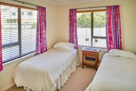 Photo of property in 46c Navigation Drive, Whitby, Porirua, 5024