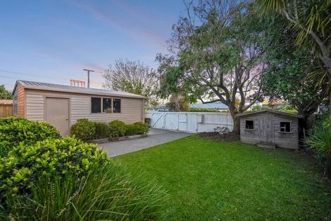 Photo of property in 1c Rutherford Street, Belmont, Auckland, 0622