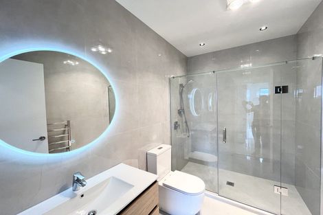 Photo of property in 3 Kuaha Road, Massey, Auckland, 0614