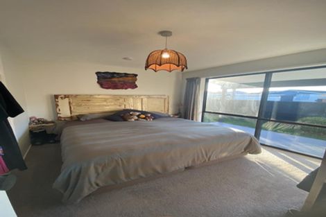 Photo of property in 25 Sandra Street, South New Brighton, Christchurch, 8062