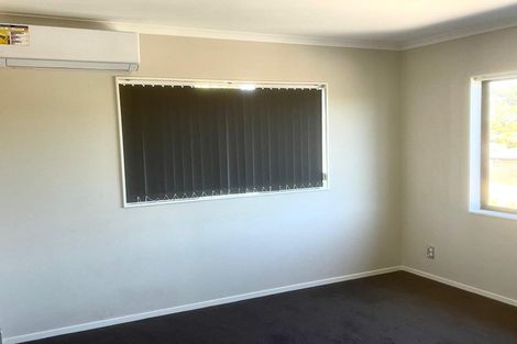 Photo of property in 58 Cartmel Avenue, Massey, Auckland, 0614