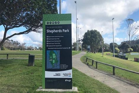 Photo of property in 27 Taurus Crescent, Beach Haven, Auckland, 0626