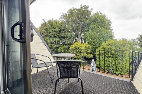 Photo of property in 3/106 Somerfield Street, Somerfield, Christchurch, 8024
