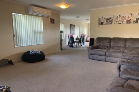 Photo of property in 26 Merlot Drive, Pyes Pa, Tauranga, 3112