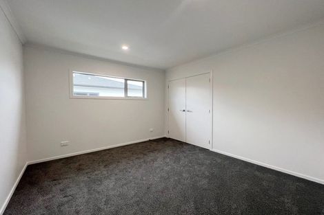 Photo of property in 94 Papatupu Way, Kumeu, 0810