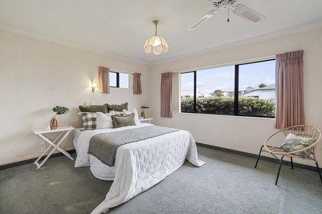 Photo of property in 6 Gardenia Drive, Mount Maunganui, 3116