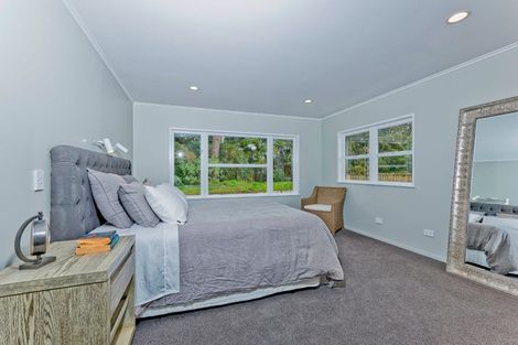 Photo of property in 51 Cambridge Road, Riverhead, 0820