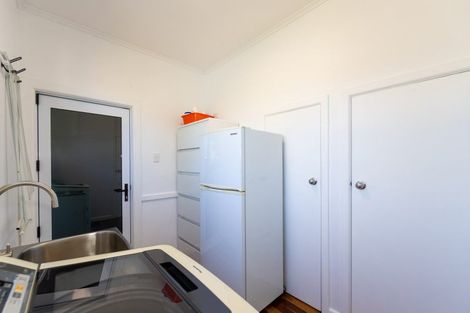 Photo of property in 113 Taradale Road, Onekawa, Napier, 4110