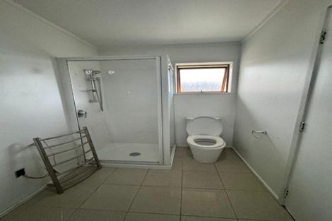 Photo of property in 71 Sandspit Road, Shelly Park, Auckland, 2014